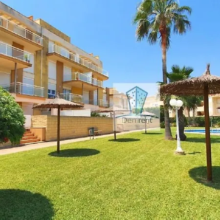 Urb Catamaran Iii Vac024 Denirent Apartmán *