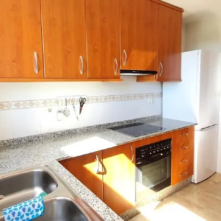 Urb Catamaran Iii Vac024 Denirent